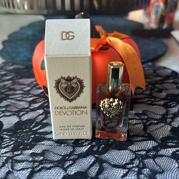 Dolce & Gabbana Other - Dolce & Gabbana Devotion mini dabber